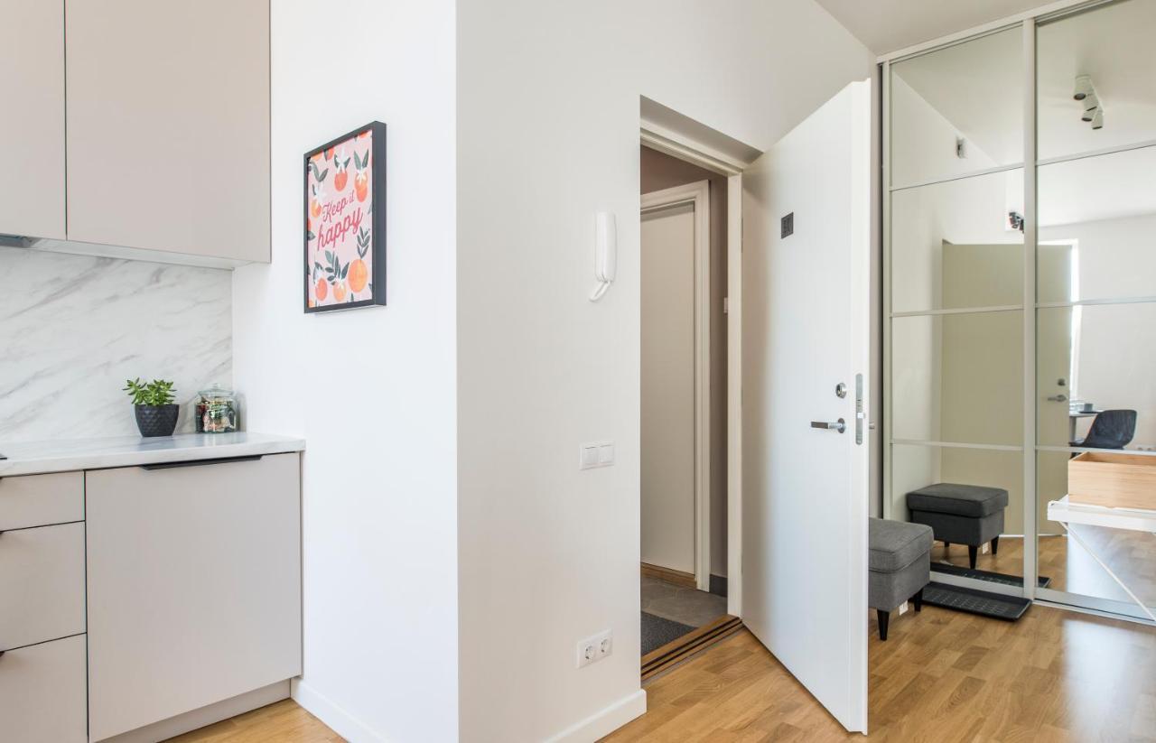 Cozy Modern Studio - Great For Short Trips รีกา ภายนอก รูปภาพ